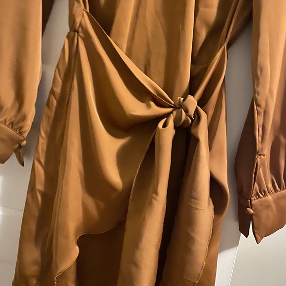 Wedding guest dress - Picture 2 of 4